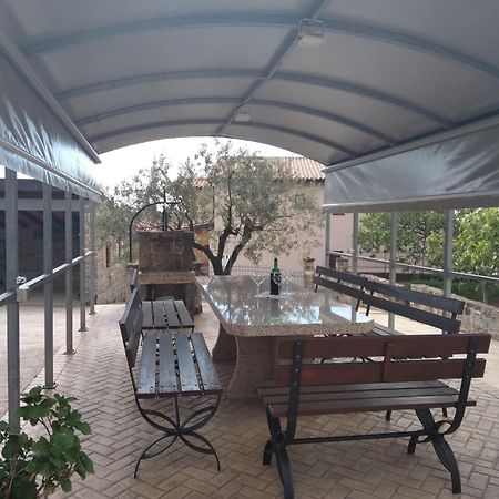 Tourist Farm With Apartments Fig Tree Dekani ภายนอก รูปภาพ